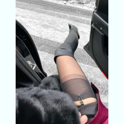    ����� ,���� � ������ ,��������� �� ������ ���..